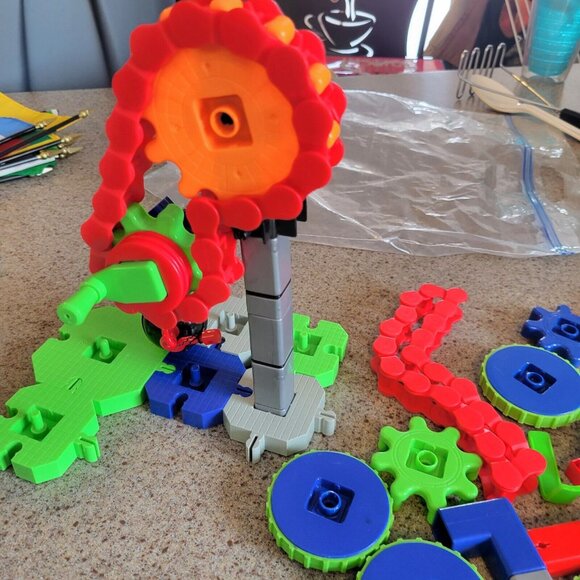 Learning Resources TOY Building Construction Set Machines in Motion STEM PARTIAL - Picture 5 of 8